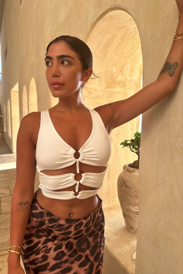 Cut Out Ring Top - Image 6