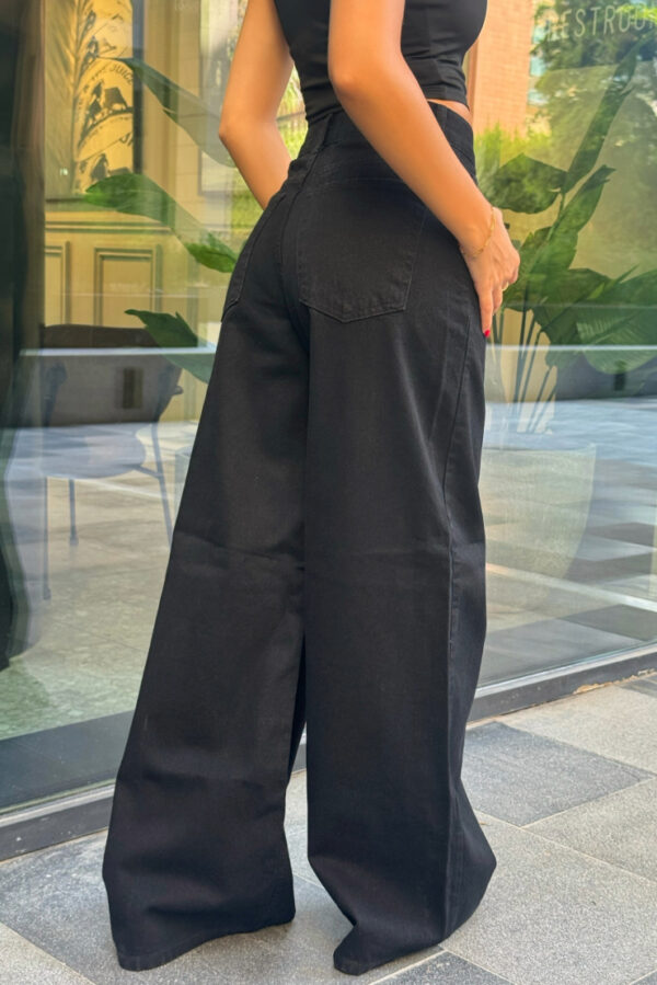 Jessie Jeans - Image 3